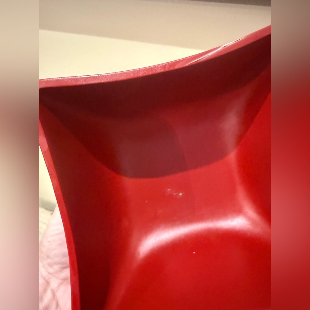 Vintage Red and Black Playing Card Suit Shaped Snack Bowls - Picture 13 of 13